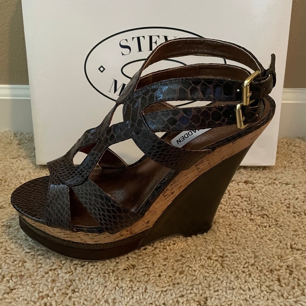 Steve Madden Wedges